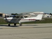 N734RZ @ VNY - Taxiing to runway 16 - by Helicopterfriend