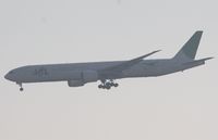 JA731J @ LFPG - Jal Sky Eco