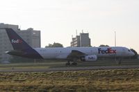N915FD @ LFPG - Fedex