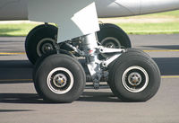 PK-GPK @ WAD - Garuda Indonesia