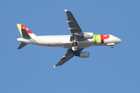 CS-TQD @ EBBR - Flight TP608 on approach to RWY 07L