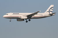 SX-DGE @ EBBR - Arrival of flight A3 620 to RWY 20