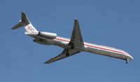 N405A @ MCO - American MD-82