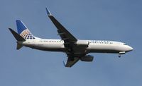 N73276 @ MCO - United 737 - by Florida Metal