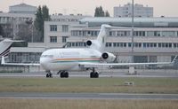 TU-VAO @ LFPB - new opérator - by B777juju