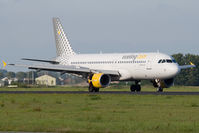 EC-JFH @ EHAM - Vueling A320 - by Andy Graf-VAP