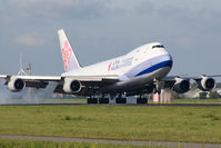 B-18709 @ EHAM - China Airlines Cargo 747-400 - by Andy Graf-VAP