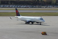 N628CZ @ KMSP - 30L @ KMSP - by David Engfer