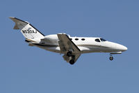 N530AJ @ KORD - Short final for 14R - by John Meneely
