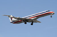 N824AE @ KORD - Short final for 14R