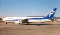 JA8290 @ ITM - ANA - by Henk Geerlings