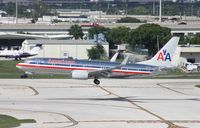 N874NN @ FLL - American 737 - by Florida Metal