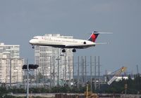 N938DL @ FLL - Delta MD-88