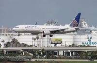 N37437 @ FLL - United 737-900 - by Florida Metal