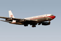 CS-TBA @ EIDW - Short final for 23