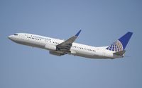 N33264 @ KLAX - Departing LAX - by Todd Royer