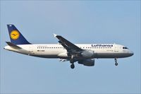 D-AIQD @ EDDF - Airbus A320-211 - by Jerzy Maciaszek