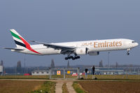 A6-EBR @ VIE - Emirates - by Chris Jilli