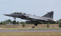 9820 - Landing at Saint Dizier french AFB - by olivier Cortot