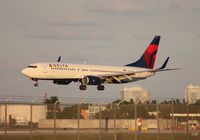 N377DA @ MIA - Delta 737 - by Florida Metal