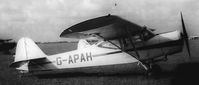 G-APAH - Seen at Cranfield, whilst being used by The Kestrel Flying Club. I did a couple of trips in it from Cranfield to Finmere and back in 1987. - by Lee Mullins