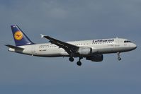 D-AIQC @ EDDF - Lufthansa Airbus 320 - by Dietmar Schreiber - VAP