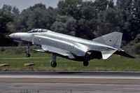 37 49 @ ETSN - moments prior touchdown - by Friedrich Becker