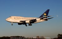 HZ-AIF @ BWI - On final to 33L.