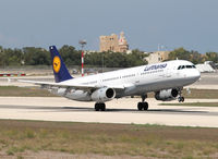 D-AIRS @ LMML - take off - by Loetsch Andreas
