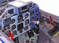 N39EP @ EDDR - Cockpit of this nice bird.