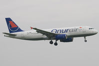 TC-OBE @ EHAM - Onur Air A320 - by Andy Graf-VAP