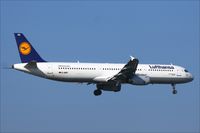D-AIRO @ EDDF - Airbus A321-131 - by Jerzy Maciaszek