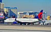 N3743H @ KLAS - Delta Air Lines Boeing 737-832 N3743H / 3743 (cn 30836/770)

Las Vegas - McCarran International (LAS / KLAS)
USA - Nevada, November 17, 2011
Photo: TDelCoro - by Tomás Del Coro