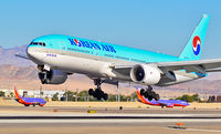HL7531 @ KLAS - HL7531 Korean Air Boeing 777-2B5 (ER) C/N 27946

Las Vegas - McCarran International (LAS / KLAS)
USA - Nevada, November 25, 2011
Photo: TDelCoro - by Tomás Del Coro