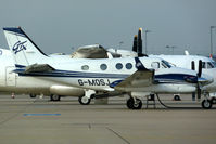 G-MOSJ @ CGN - visitor - by Wolfgang Zilske