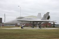 162462 @ VQQ - F-18A - by Florida Metal