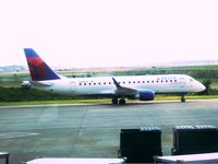 N209JQ @ BNA - This ERJ 170 came in before my aeroplane and left before my aeroplane - by Guitarist