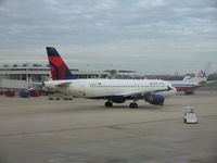 N368NW @ KDCA - DCA, VA - by Ronald Barker