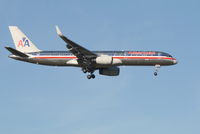 N179AA @ EBBR - Arrival of flight AA172 to RWY 02 - by Daniel Vanderauwera