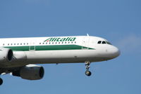 I-BIXS @ EBBR - Arrival of flight AZ156 to RWY 02 - by Daniel Vanderauwera