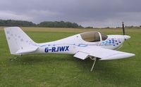 G-RJWX @ EGHP - Monowheel
