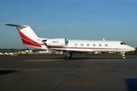 N585D @ CGN - visitor - by Wolfgang Zilske
