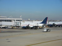 N821MD @ KDCA - DCA, VA - by Ronald Barker