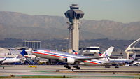 N753AN @ KLAX - American Airlines departing 25R mid-field