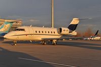 HB-JFJ @ LOWW - CL600