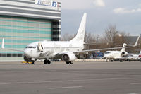 M-YBBJ @ VIE - Global Jet Austria