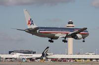 N392AN @ MIA - American 767