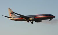 N982AN @ MIA - American 737 - by Florida Metal