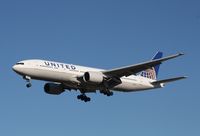 N221UA @ KORD - Boeing 777-200