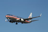 N833NN @ KORD - Boeing 737-800 - by Mark Pasqualino